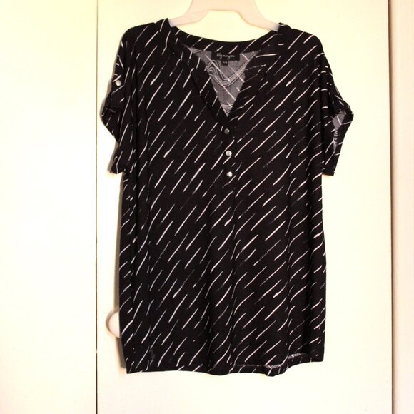 Lily Morgan Short Sleeved Black Top With White Rain Pattern, XL - Picture 1 of 7